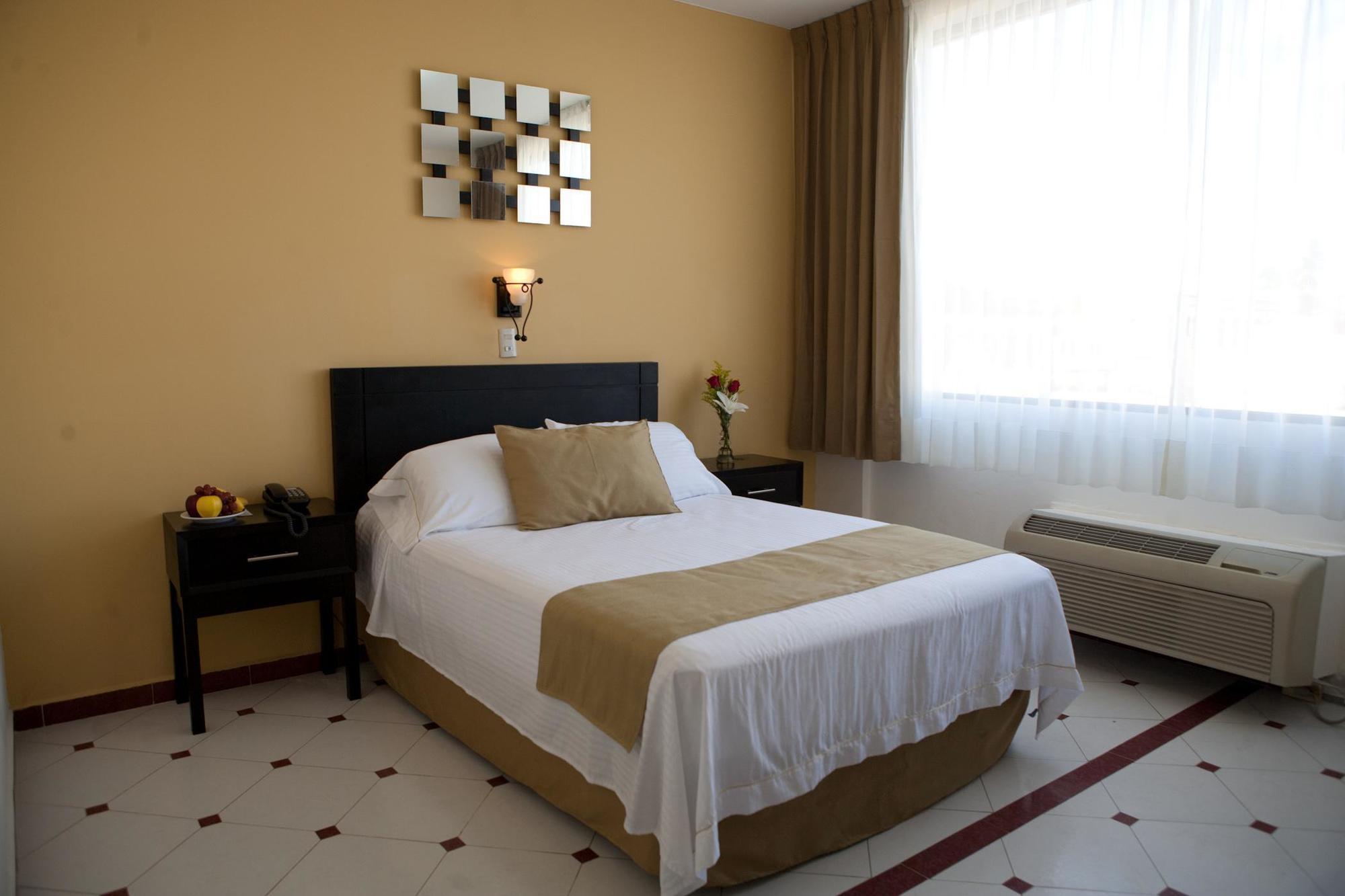 Hotel Impala De Тампико Экстерьер фото