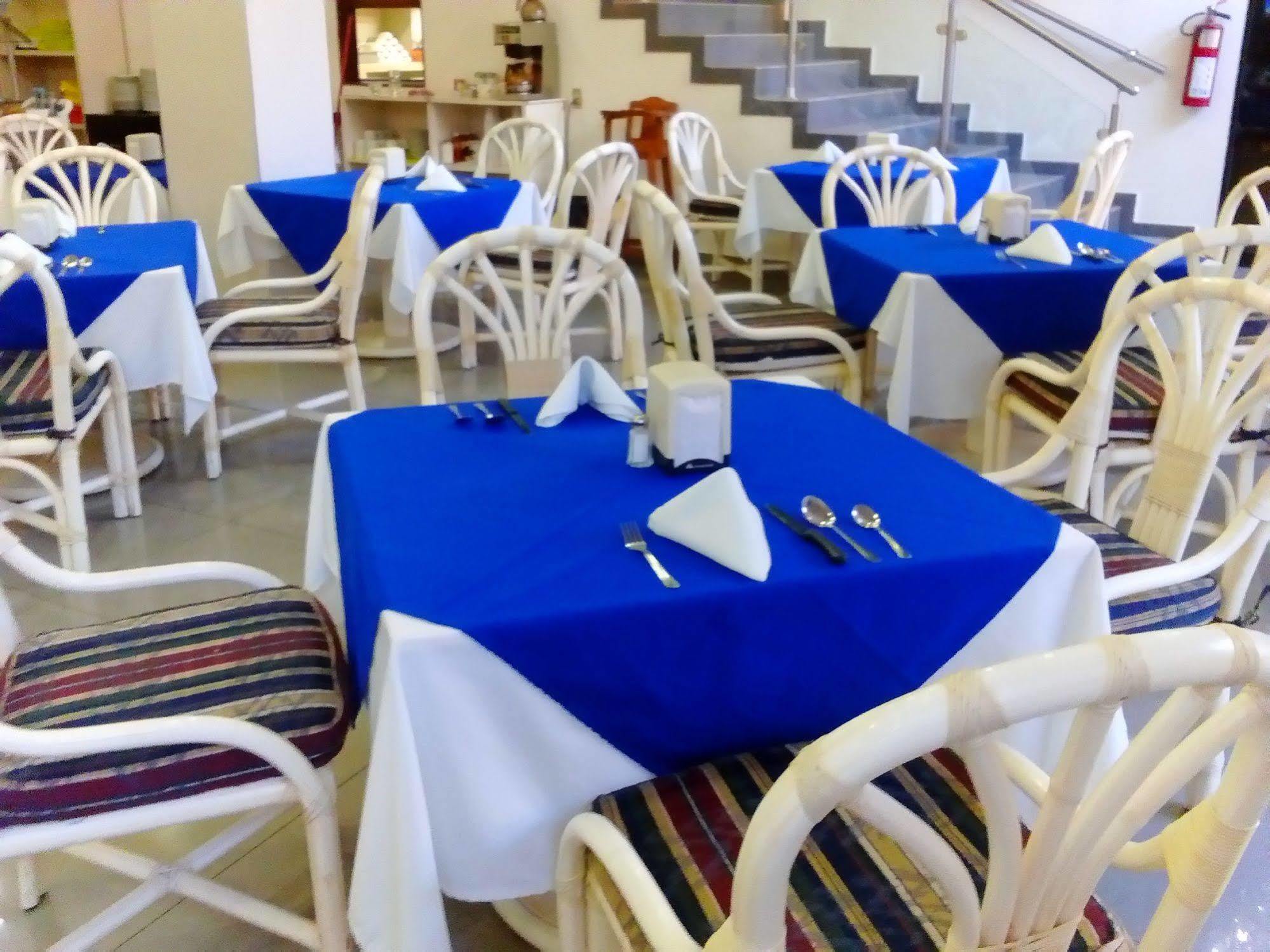 Hotel Impala De Тампико Экстерьер фото